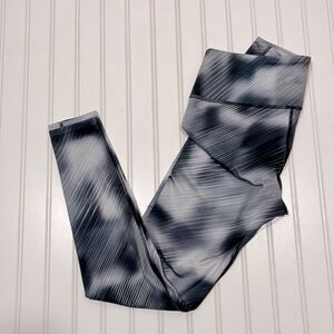Athleta mid rise chaturanga legging in alpine gray